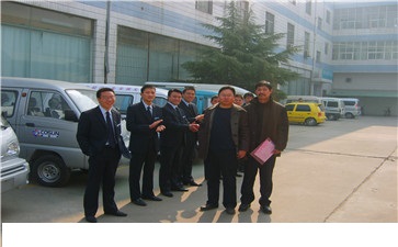 襄垣尹老板與鄭州超前漆共創(chuàng)輝煌！